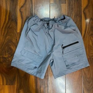Rue21 men’s Gray Cargo Shorts Relaxed Fit